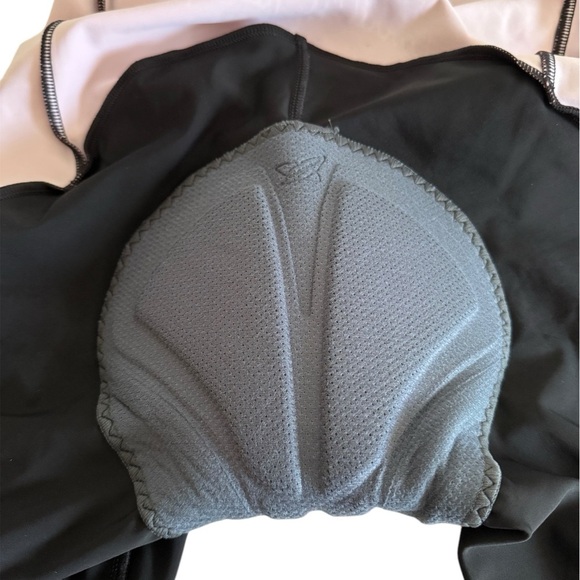 Voler Red and Black Cycling Shorts - Picture 8 of 12